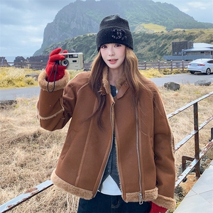 美拉德咖色羊羔毛外套女冬季2025新款时尚皮毛一体麂皮绒加厚棉服图片