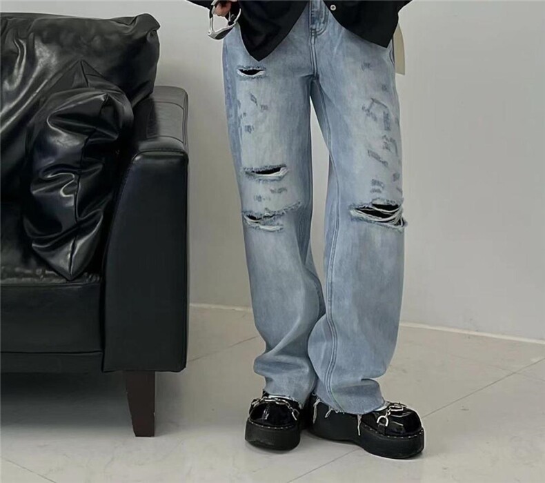 （现货）破洞牛仔裤，女装牛仔裤，UDF