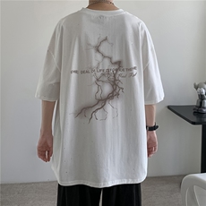 白色