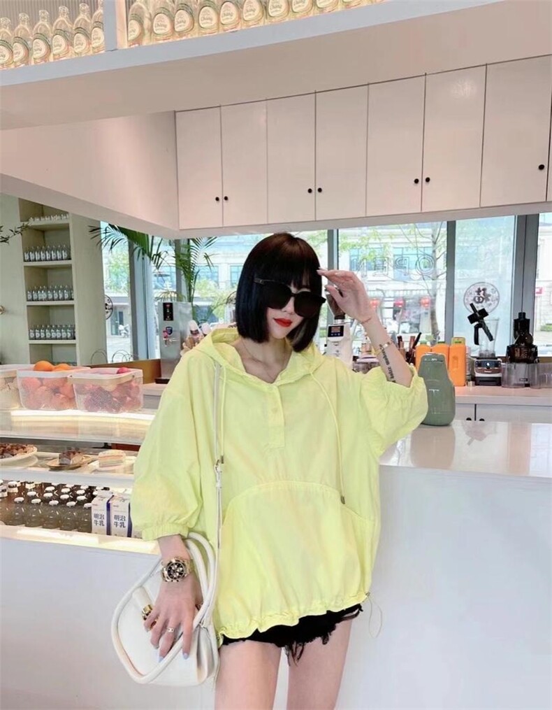 2021推荐热卖中，女装，情依阁