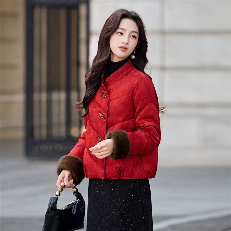 新中式guo风2025年冬季新年主推款可拆卸袖毛暗纹提花气质棉衣,女装棉衣/棉服,乐吉娜
