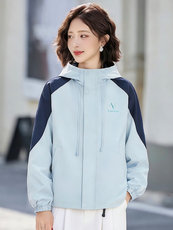 （现货）连帽拼接撞色外套女休闲时尚小个子百搭风衣，女装短外套，韩蔻秀