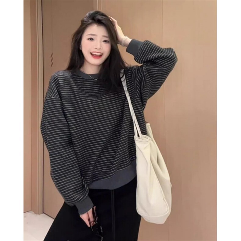 韩系慵懒条纹圆领卫衣女秋季新款设计感宽松显瘦百搭休闲长袖上衣图片