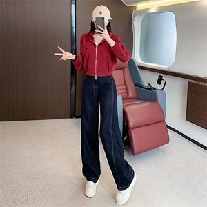 酒红色短款连帽卫衣阔腿牛仔裤两件套,女装套装/套裙,江南