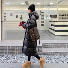 2024新款冬季黑金羽绒服女外套长款过膝鸭绒时尚宽松，女装羽绒服，诺蝶