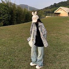 蓝色