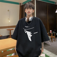 黑色