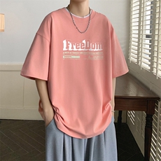 粉红色