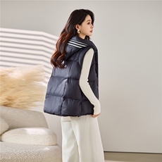 2025冬装新款连帽羽绒马甲，女装羽绒服，梦芯尔