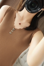 v领新款针织女吊代纯色简约百搭宽松套头上衣内，女装针织衫/毛衣，戎洋