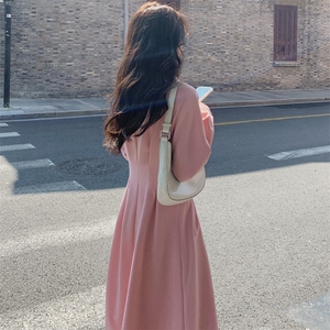 法式温柔风粉色衬衫裙春秋女2025新款气质甜美减龄收腰显瘦A字裙图片