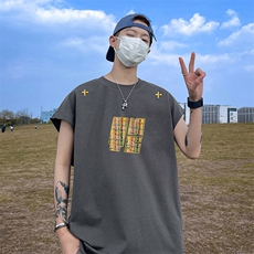 深灰色