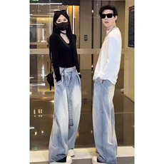 蓝色
