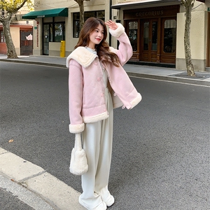 粉色短款娃娃领羊羔毛外套小个子甜美减龄加厚棉服D3071P195K278图片