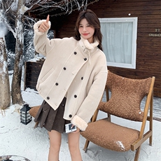 米白色皮毛一体羊羔毛外套女冬季短款夹克加厚棉服6099P225K338，女装短外套，维壹