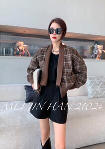 美巾涵5121呢料格子短款外套图片