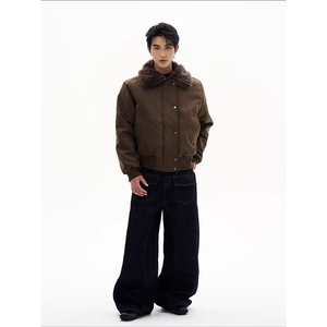 翻领毛领截短廓形宽松夹棉外套冬季女加厚飞行员夹克棉服图片