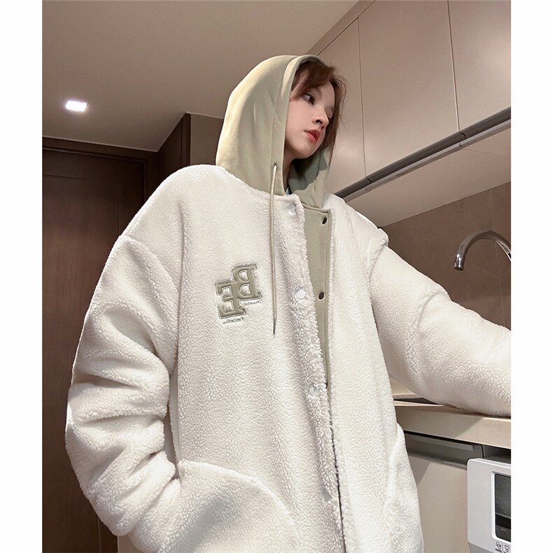 eq334 贴补刺绣拼接连帽羊羔毛外套男女情侣装2024新款加厚棉服图片