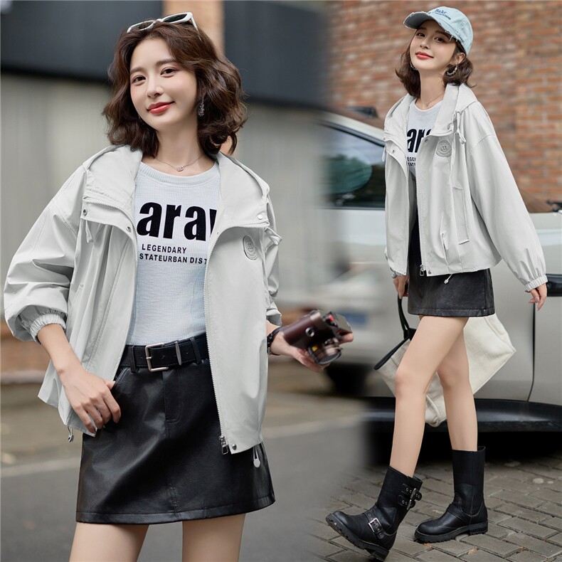 2025年秋季时尚宽松休闲风连帽风衣，女装短外套，慕依路