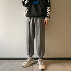 深灰色