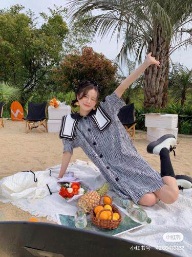 黑色格子大领子连衣裙，女装连衣裙，YOUER DENG