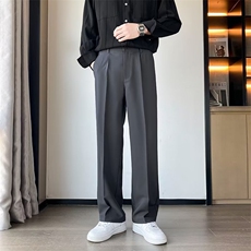 深灰色