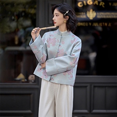 蓝色温柔撞色刺绣提花短外套女春秋新款中式风漂亮上衣，女装短外套，水衣源