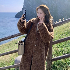 现货好数据25年冬装咖色皮毛一体长款咖啡色女182A-8529P215K298，女装皮草，浙宝182A