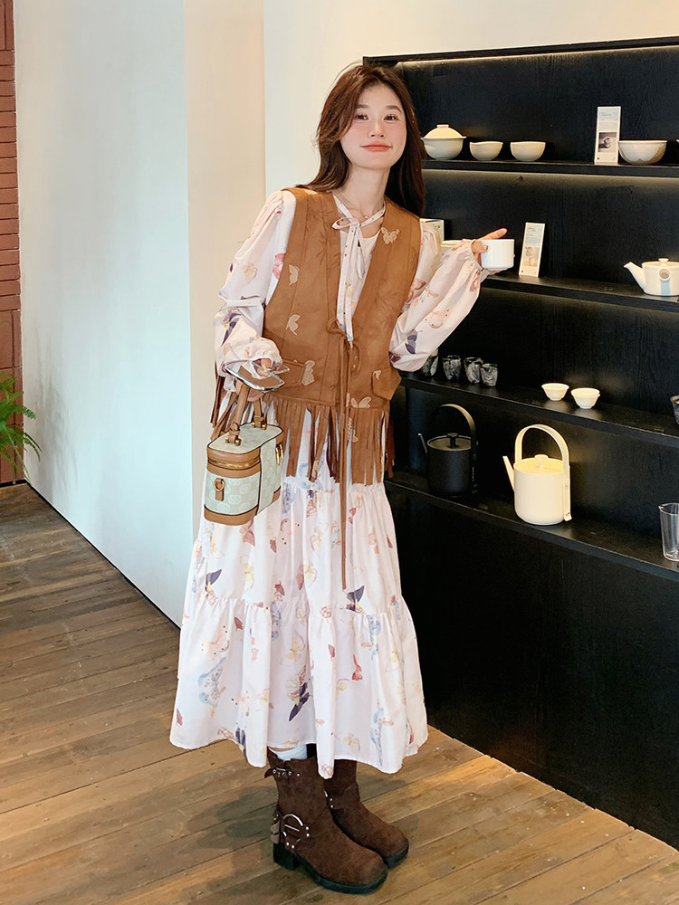 美拉德穿搭印花马甲外套配碎花连衣裙女2025春秋独特好看长裙套装图片