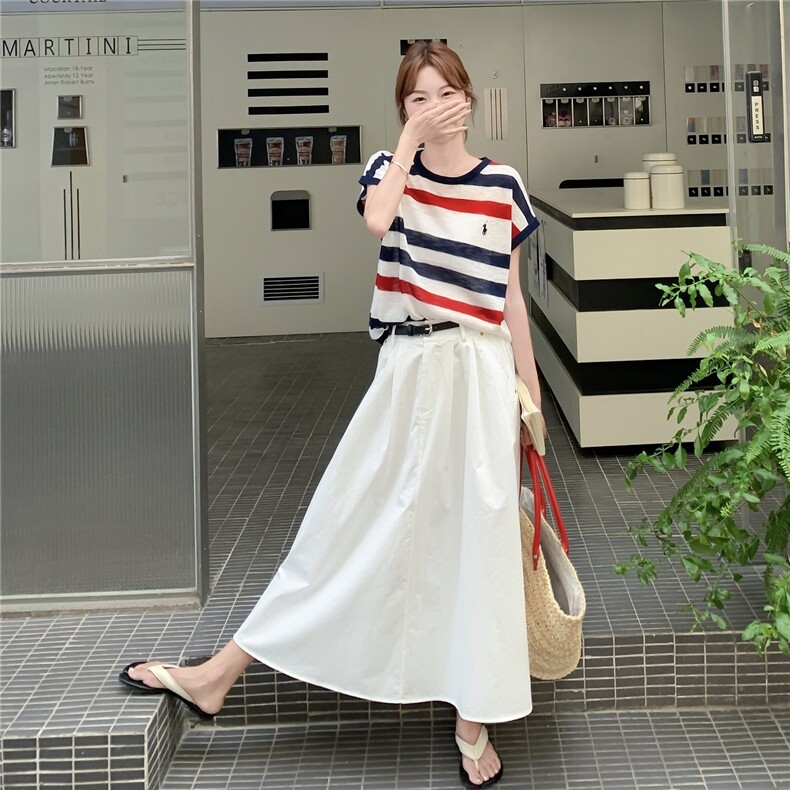 夏季新款韩版时尚气质百搭显瘦条纹短袖T恤+半身裙两件套女，女装套装/套裙，维壹
