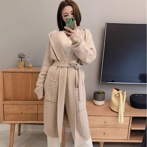 慵懒简约100%纯山羊绒针织开衫女宽松麻花中长款秋冬加厚外搭毛衣图片