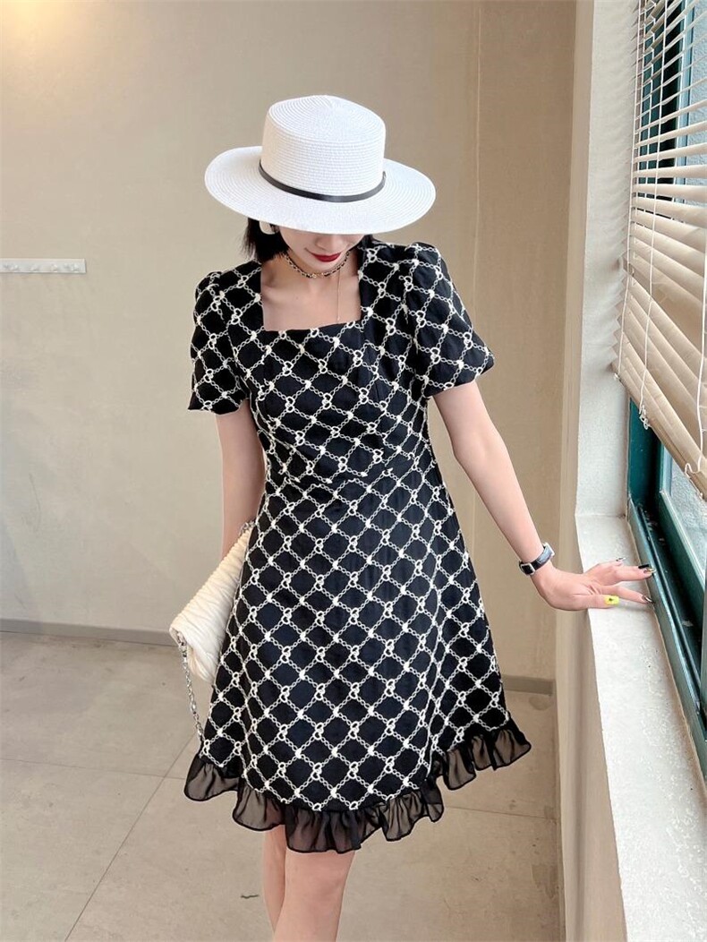 （现货）连衣裙，女装连衣裙，伊娜蕾尔