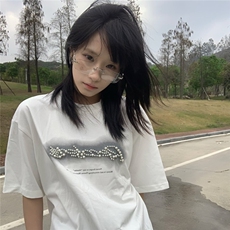 白色