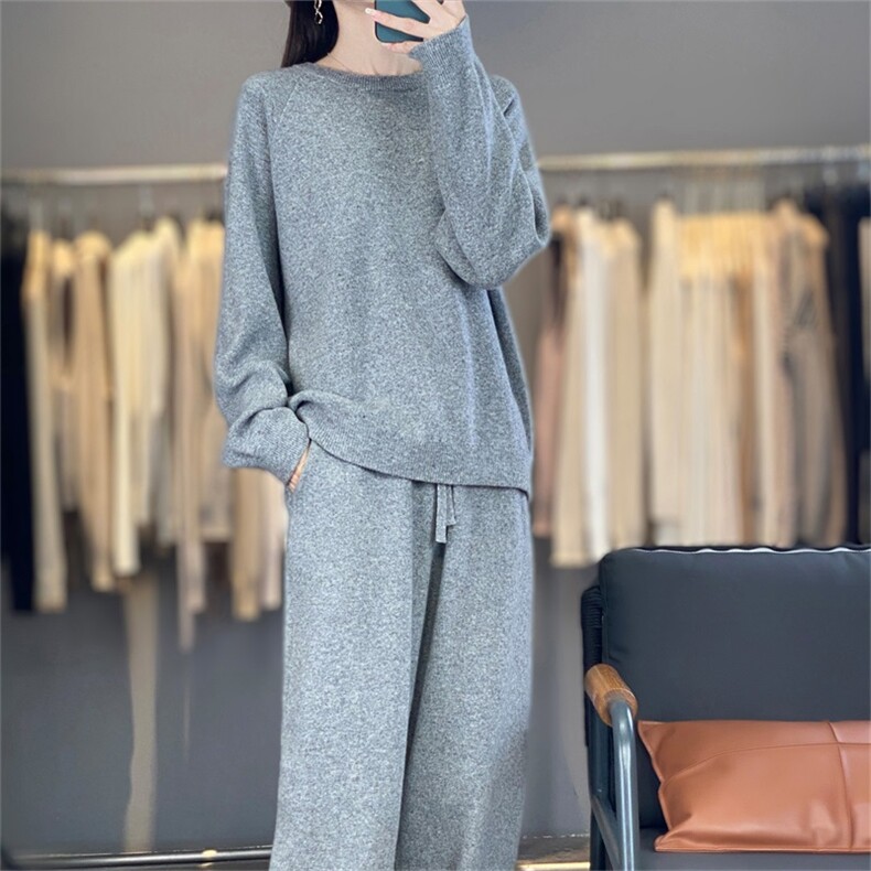 2025年秋季新款百搭女士四平圆领加厚羊毛套装,女装羊毛衫,宛庄羊绒
