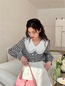 春季新款翻领蕾丝格纹小衫图片