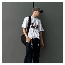 抖音得物供货210克现货宽松纯棉美式潮牌印花落肩袖纯棉T恤AT2194，男装T恤，电商A443