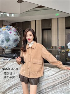 奥羊绒小短款外套图片