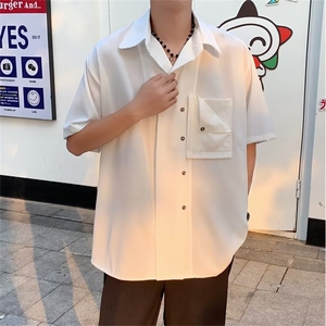 冰丝短袖衬衫男夏季薄款痞帅高级感垂感衬衣英伦雅痞风男装C681,帅气短发衣服搭配女图片