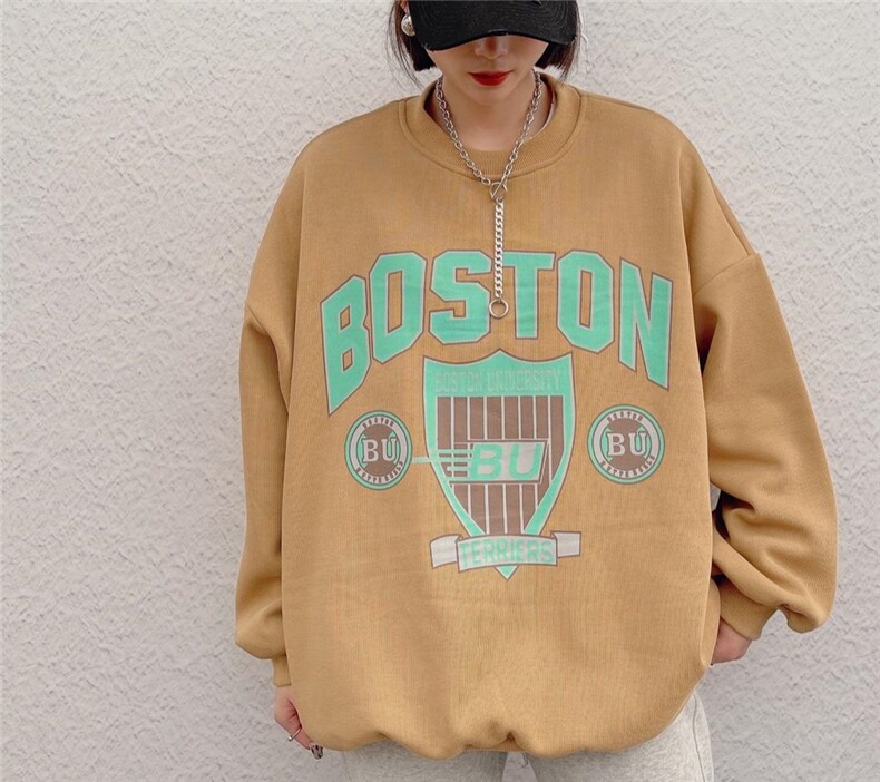 2021年冬装新款韩版宽松加绒加厚卫衣，女装卫衣/绒衫，咖啡色