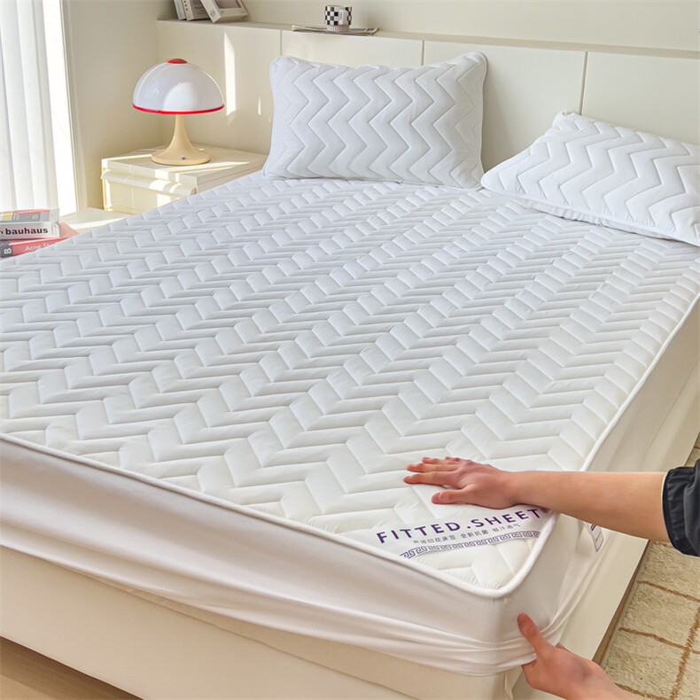 新款磨毛布压花夹棉床笠，床单，一起卖家纺