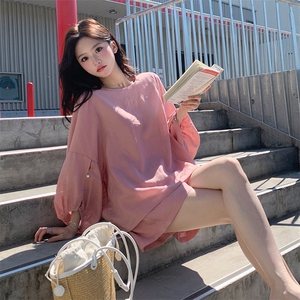 粉色休闲减龄套装女夏季2025年新款小个子薄款圆领上衣短裤两件套图片