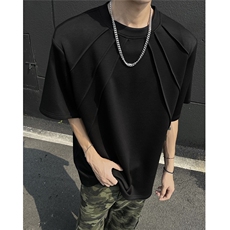 黑色