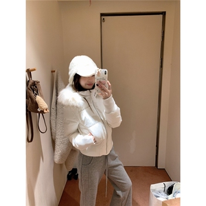 W616-P128 美式高级感毛领连帽棉服棉衣冬季新款小个子显瘦面包服图片