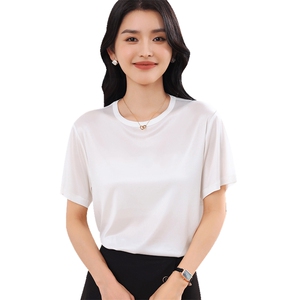 2025夏季新款醋酸缎面圆领套头短袖女士纯色简约气质丝滑透气T恤图片