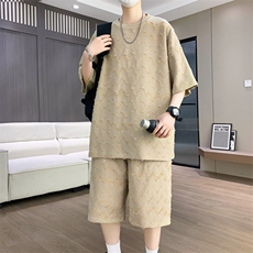 卡其色