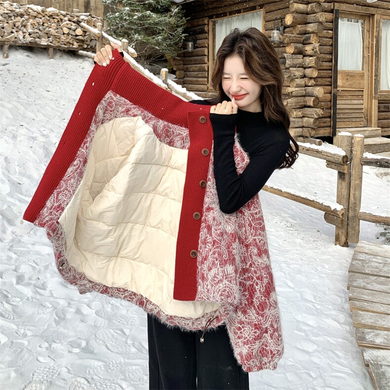 红色独特超好看提花羽绒服女2025冬季小个子减龄保暖90白鸭绒外套,女装羽绒服,2C176