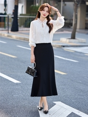 BAO现货2026新款春装时尚气质优雅立体植花衬衣百搭半身裙两件套，女装套装/套裙，卡杰菲