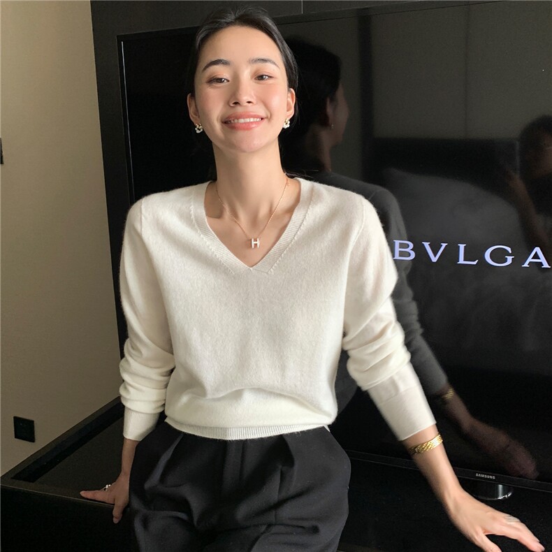 2025秋冬百搭时尚简约v领长袖羊绒衫,女装羊绒衫,玛卡隆羊绒
