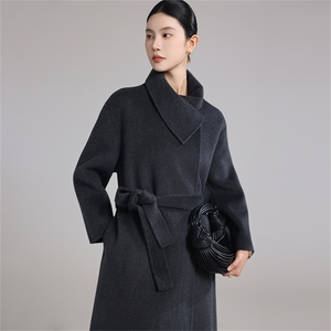 2025年秋季新款百搭女士系绳POLO领羊绒大衣图片