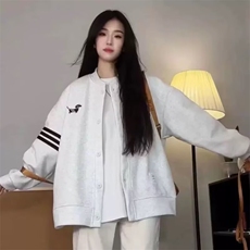 浅灰色